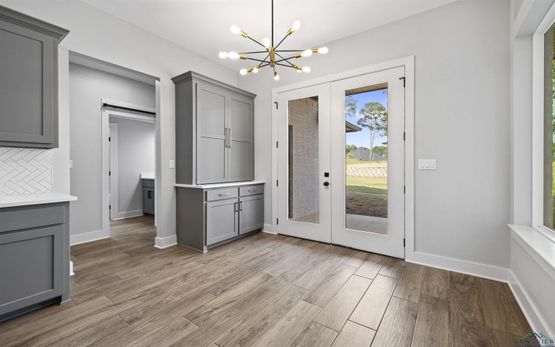 240 Cottonwood Cir, Longview, TX 75605, 4 Bedrooms Bedrooms, ,3 BathroomsBathrooms,Residential,For Sale,240 Cottonwood Cir,20255319