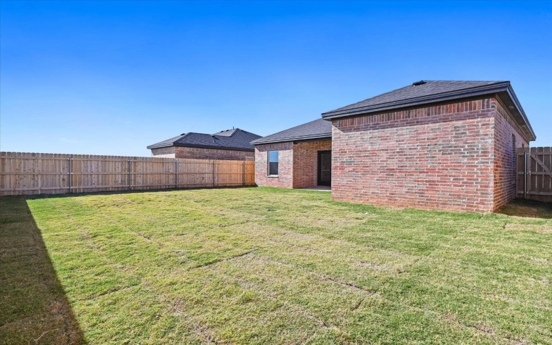 1312 Farmhouse Avenue, Wolfforth, TX 79382, 3 Bedrooms Bedrooms, ,2 BathroomsBathrooms,Residential,For Sale,1312 Farmhouse Avenue,202558620
