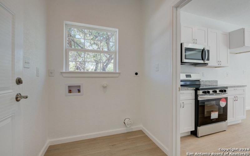 626 SEWANEE, San Antonio, TX 78210, 3 Bedrooms Bedrooms, ,2 BathroomsBathrooms,Residential,For Sale,626 SEWANEE,0,1813248