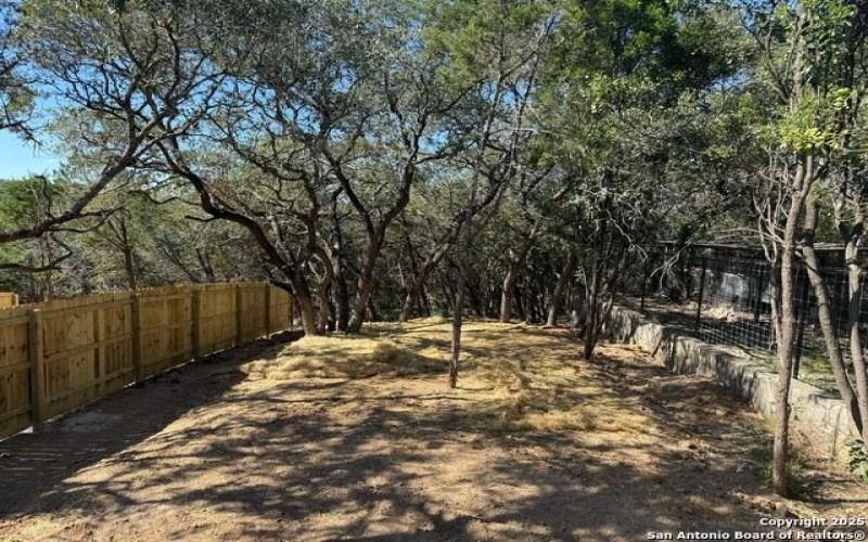 709 Burr Oak, Canyon Lake, TX 78133, 2 Habitaciones Habitaciones , ,2 BañosBaños,Residential,En Venta,709 Burr Oak,0,1889219