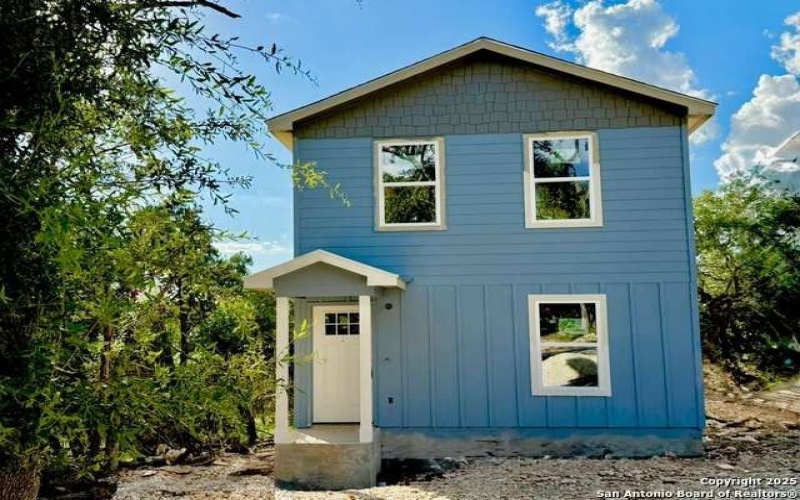 687 Burr Oak, Canyon Lake, TX 78133, 2 Bedrooms Bedrooms, ,2 BathroomsBathrooms,Residential,For Sale,687 Burr Oak,0,1889282