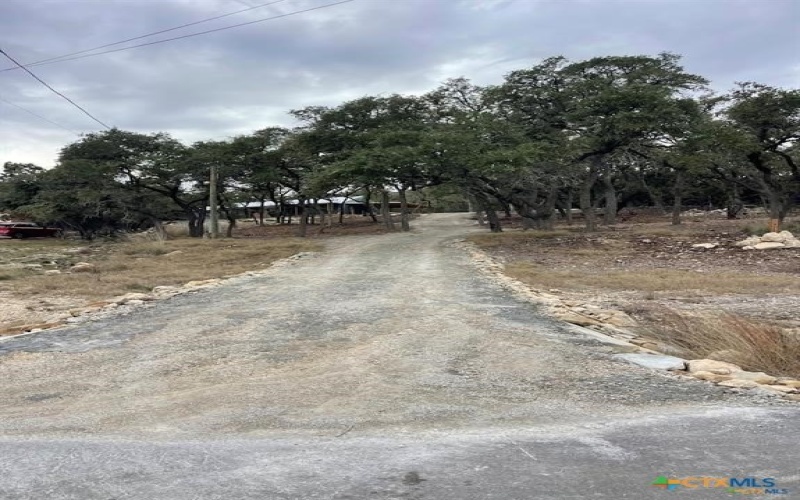 1420 Stallion Springs Drive, Fischer, TX 78623, 3 Habitaciones Habitaciones , ,2 BañosBaños,Residential,En Venta,1420 Stallion Springs Drive,588463