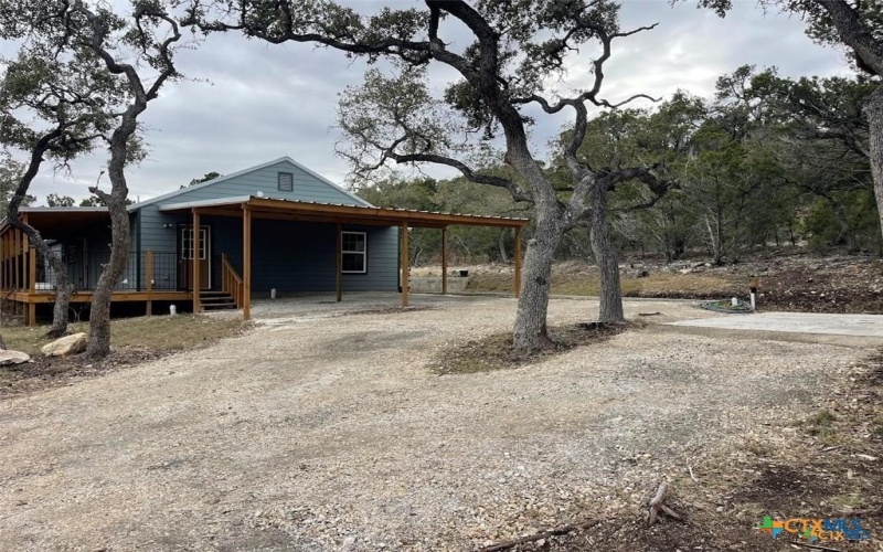 1420 Stallion Springs Drive, Fischer, TX 78623, 3 Habitaciones Habitaciones , ,2 BañosBaños,Residential,En Venta,1420 Stallion Springs Drive,588463