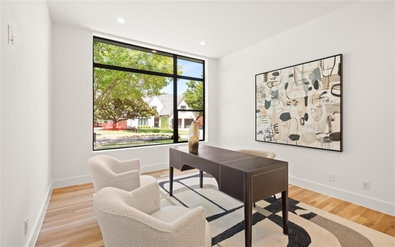 6906 Clayton Avenue, Dallas, TX 75214, 5 Bedrooms Bedrooms, ,6 BathroomsBathrooms,Residential,For Sale,6906 Clayton Avenue,21009079
