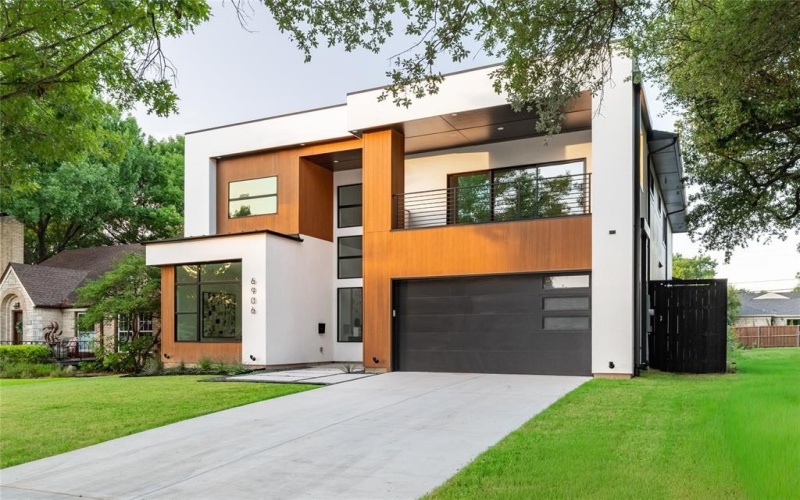 6906 Clayton Avenue, Dallas, TX 75214, 5 Bedrooms Bedrooms, ,6 BathroomsBathrooms,Residential,For Sale,6906 Clayton Avenue,21009079