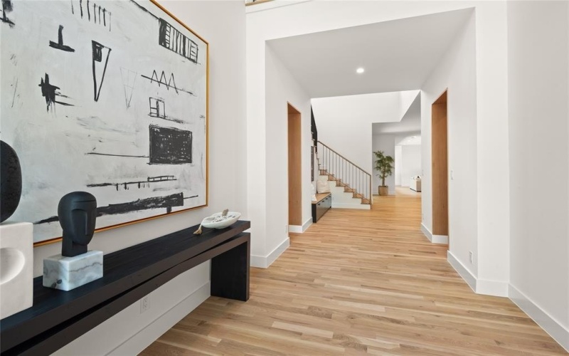 6906 Clayton Avenue, Dallas, TX 75214, 5 Bedrooms Bedrooms, ,6 BathroomsBathrooms,Residential,For Sale,6906 Clayton Avenue,21009079