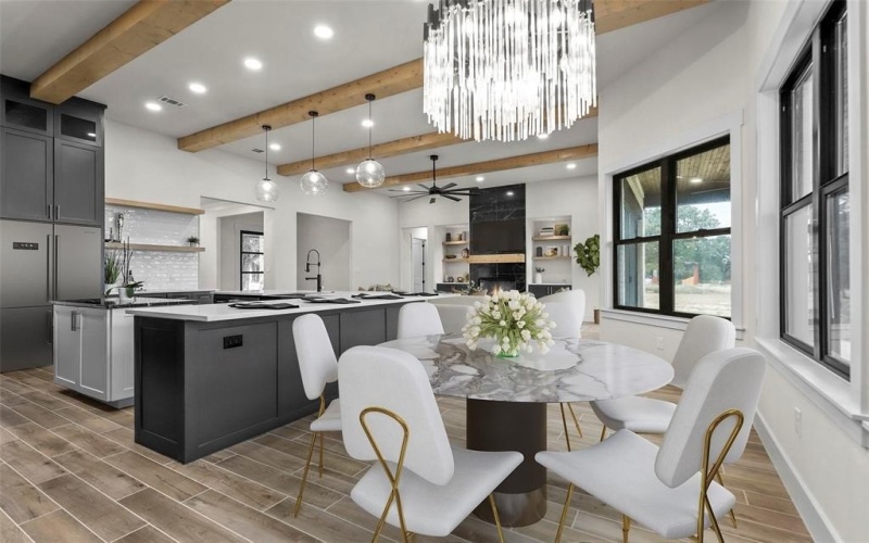 8053 Brownie Luker Boulevard, Granbury, TX 76048, 4 Habitaciones Habitaciones , ,5 BañosBaños,Residential,En Venta,8053 Brownie Luker Boulevard,0,21012700
