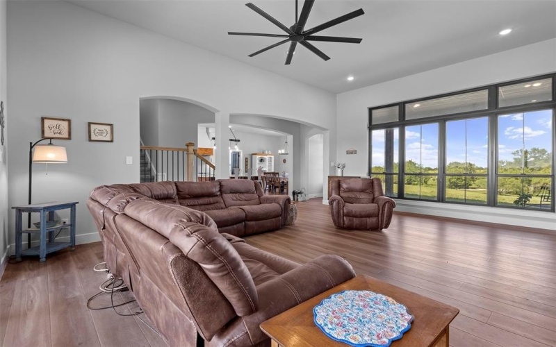 210 Dollie Road, Grandview, TX 76050, 5 Habitaciones Habitaciones , ,3 BañosBaños,Residential,En Venta,210 Dollie Road,0,21012960
