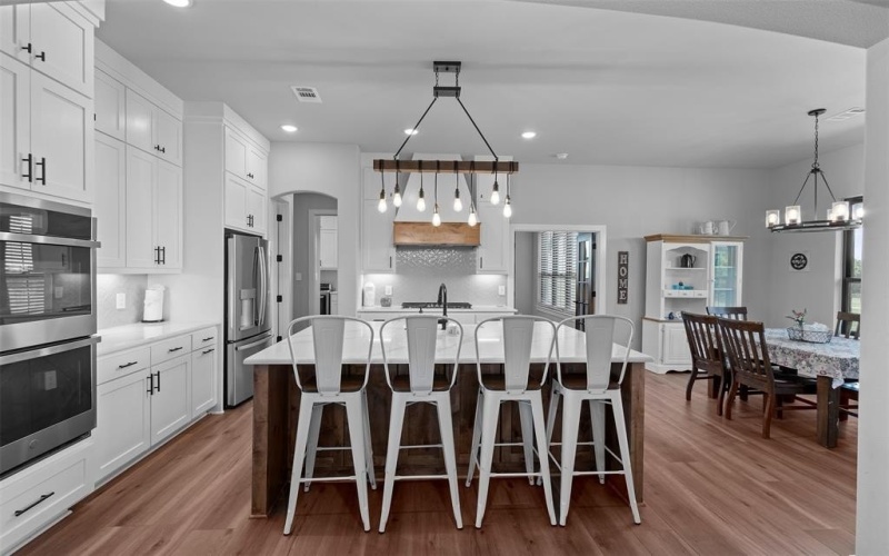 210 Dollie Road, Grandview, TX 76050, 5 Habitaciones Habitaciones , ,3 BañosBaños,Residential,En Venta,210 Dollie Road,0,21012960
