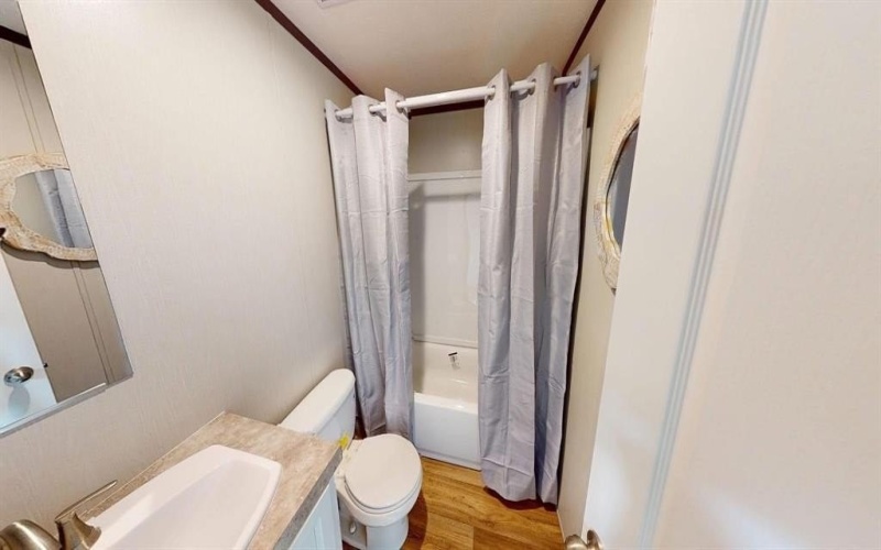 189 Shady Springs St. Drive, Bridgeport, TX 76426, 3 Bedrooms Bedrooms, ,2 BathroomsBathrooms,Residential,For Sale,189 Shady Springs St. Drive,0,21014680