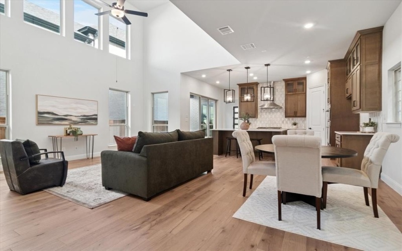3340 Betony Street, Frisco, TX 75033, 4 Habitaciones Habitaciones , ,3 BañosBaños,Residential,En Venta,3340 Betony Street,0,21014836