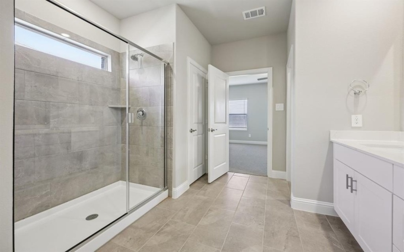 6613 Valley Lake Lane, Fort Worth, TX 76036, 5 Bedrooms Bedrooms, ,3 BathroomsBathrooms,Residential,For Sale,6613 Valley Lake Lane,0,21016669