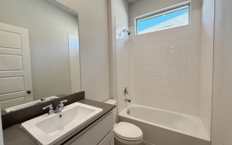 312 POTATO Street, Keene, TX 76059, 5 Habitaciones Habitaciones , ,3 BañosBaños,Residential,En Venta,312 POTATO Street,0,21018233