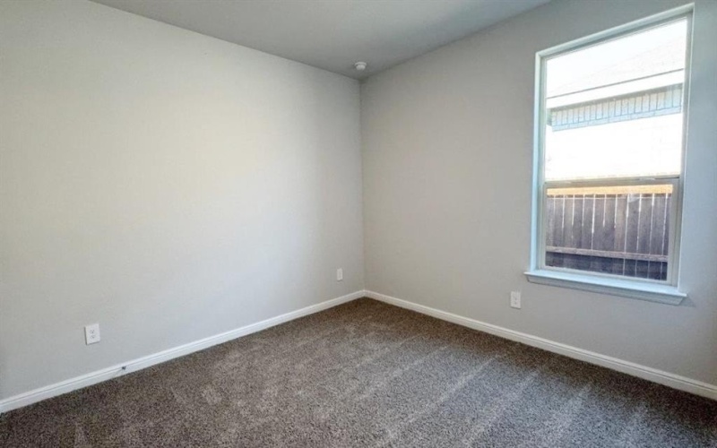 312 POTATO Street, Keene, TX 76059, 5 Habitaciones Habitaciones , ,3 BañosBaños,Residential,En Venta,312 POTATO Street,0,21018233