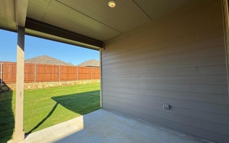 312 POTATO Street, Keene, TX 76059, 5 Habitaciones Habitaciones , ,3 BañosBaños,Residential,En Venta,312 POTATO Street,0,21018233