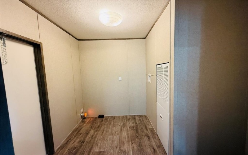 5904 Flint Drive, Granbury, TX 76048, 4 Habitaciones Habitaciones , ,2 BañosBaños,Residential,En Venta,5904 Flint Drive,21018335
