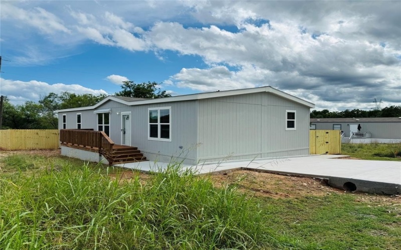 5904 Flint Drive, Granbury, TX 76048, 4 Habitaciones Habitaciones , ,2 BañosBaños,Residential,En Venta,5904 Flint Drive,21018335