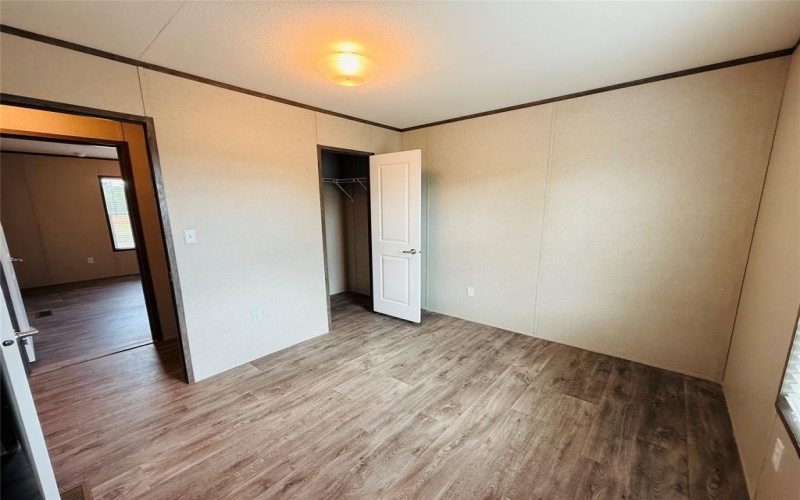 5904 Flint Drive, Granbury, TX 76048, 4 Habitaciones Habitaciones , ,2 BañosBaños,Residential,En Venta,5904 Flint Drive,21018335