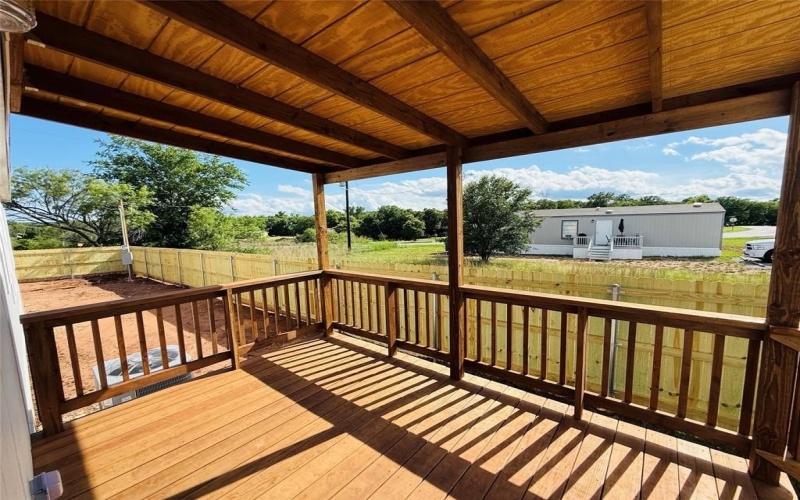 5904 Flint Drive, Granbury, TX 76048, 4 Habitaciones Habitaciones , ,2 BañosBaños,Residential,En Venta,5904 Flint Drive,21018335