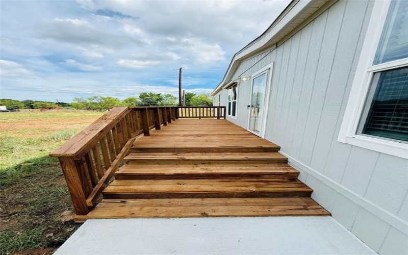 5904 Flint Drive, Granbury, TX 76048, 4 Habitaciones Habitaciones , ,2 BañosBaños,Residential,En Venta,5904 Flint Drive,21018335