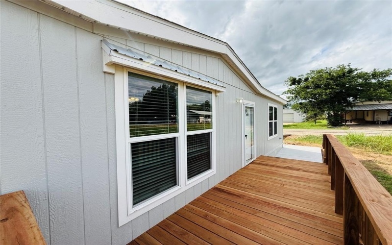 5904 Flint Drive, Granbury, TX 76048, 4 Habitaciones Habitaciones , ,2 BañosBaños,Residential,En Venta,5904 Flint Drive,21018335
