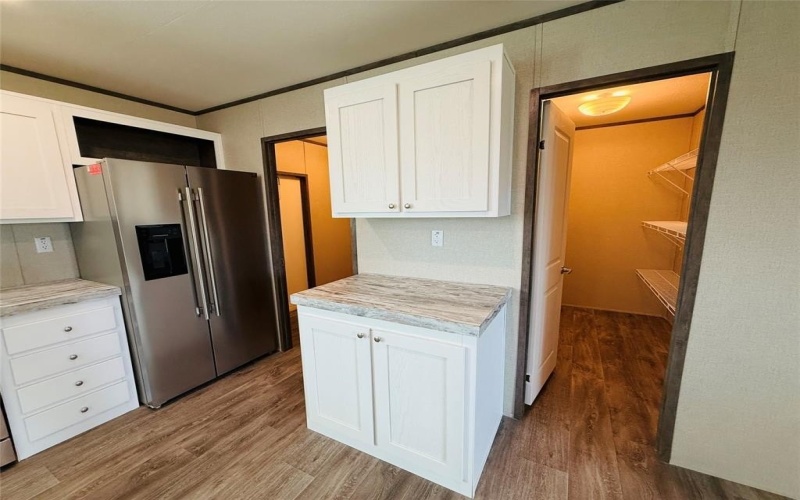 5904 Flint Drive, Granbury, TX 76048, 4 Habitaciones Habitaciones , ,2 BañosBaños,Residential,En Venta,5904 Flint Drive,21018335