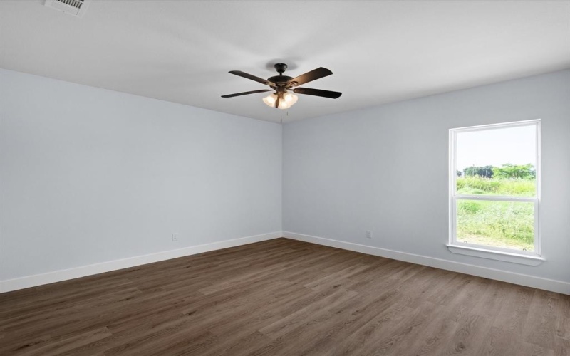 1013 Magnolia Court, Springtown, TX 76082, 4 Bedrooms Bedrooms, ,2 BathroomsBathrooms,Residential,For Sale,1013 Magnolia Court,0,21018518