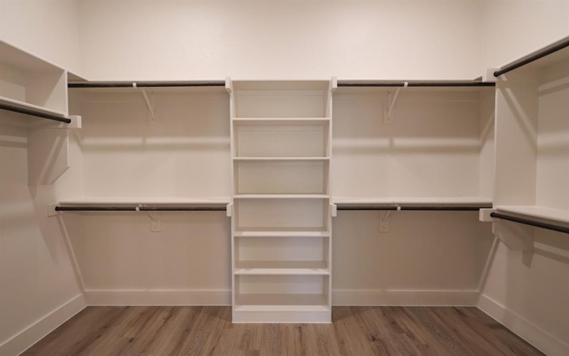 2829 Avenue L, Fort Worth, TX 76105, 4 Habitaciones Habitaciones , ,2 BañosBaños,Residential,En Venta,2829 Avenue L,0,21018824