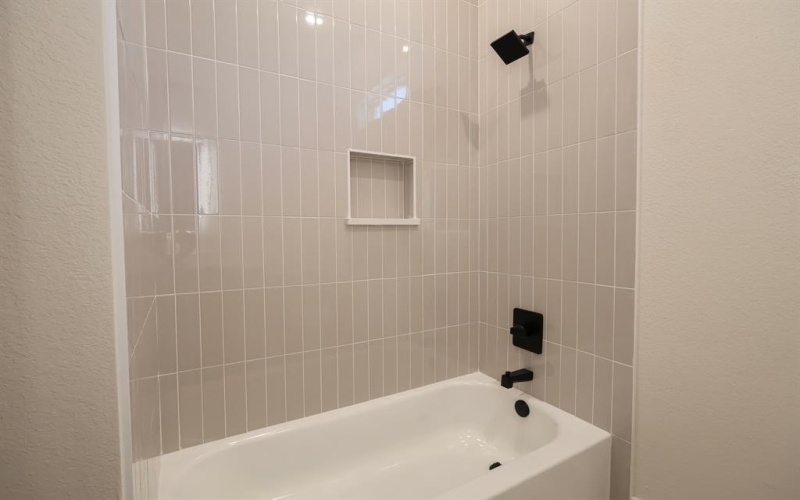 2829 Avenue L, Fort Worth, TX 76105, 4 Habitaciones Habitaciones , ,2 BañosBaños,Residential,En Venta,2829 Avenue L,0,21018824