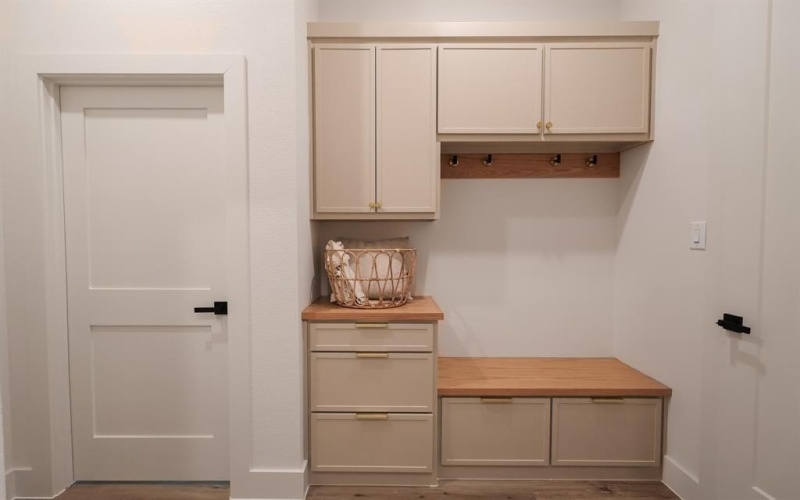 2829 Avenue L, Fort Worth, TX 76105, 4 Habitaciones Habitaciones , ,2 BañosBaños,Residential,En Venta,2829 Avenue L,0,21018824