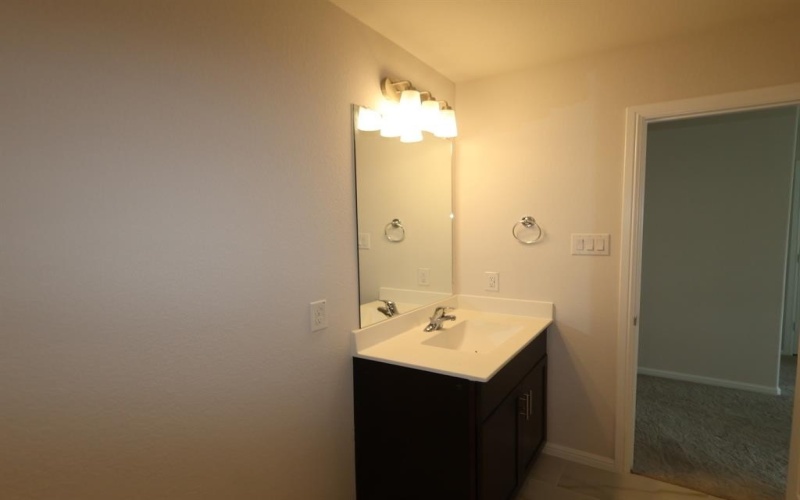1023 Auburn Drive, Justin, TX 76247, 6 Habitaciones Habitaciones , ,5 BañosBaños,Residential,En Venta,1023 Auburn Drive,0,21019077