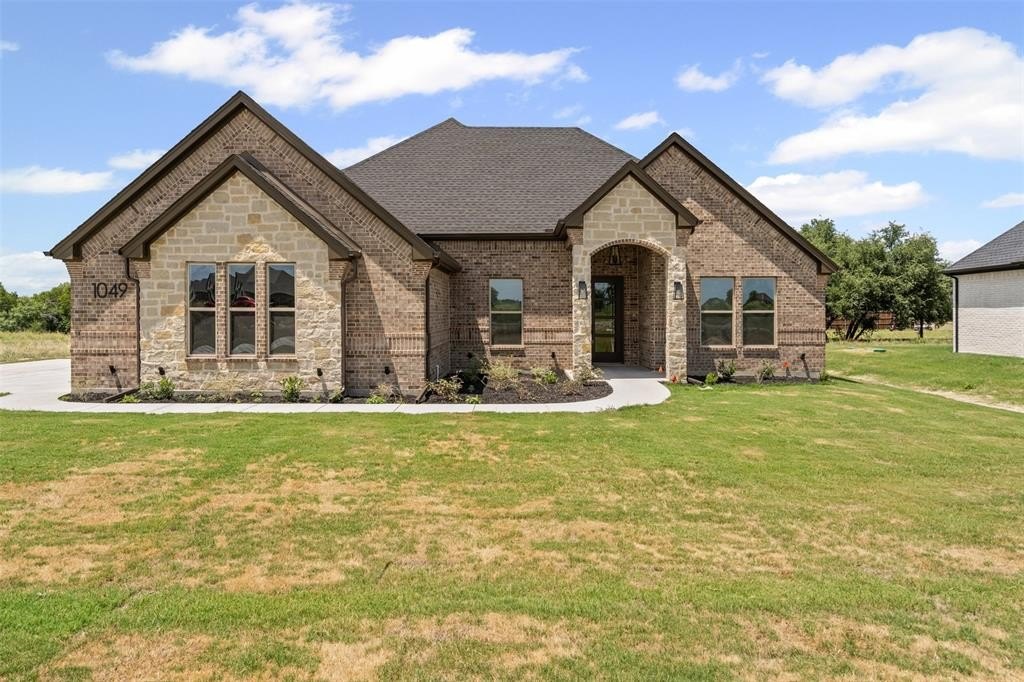 1049 Uplift Dr, Weatherford, TX 76087, 3 Bedrooms Bedrooms, ,2 BathroomsBathrooms,Residential,For Sale,1049 Uplift Dr,0,21019106