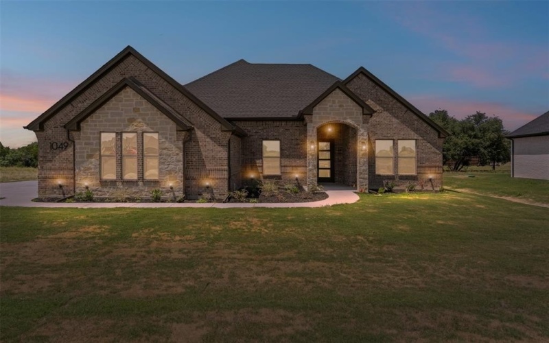 1049 Uplift Dr, Weatherford, TX 76087, 3 Bedrooms Bedrooms, ,2 BathroomsBathrooms,Residential,For Sale,1049 Uplift Dr,0,21019106