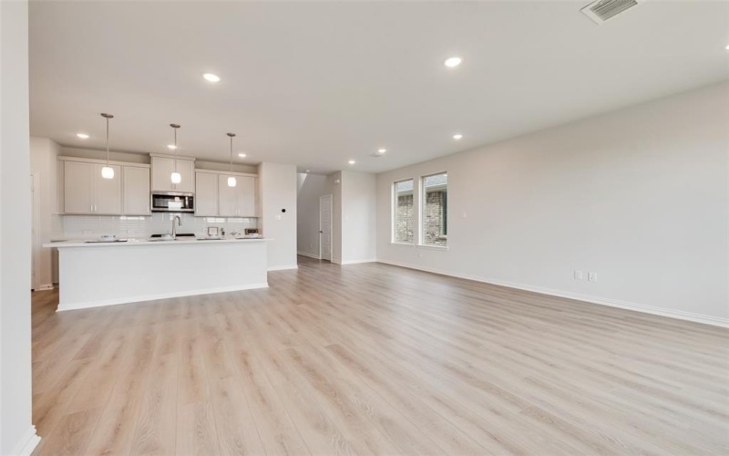 133 Ashbrook Street, Little Elm, TX 75068, 3 Habitaciones Habitaciones , ,2 BañosBaños,Residential,En Venta,133 Ashbrook Street,0,21019198