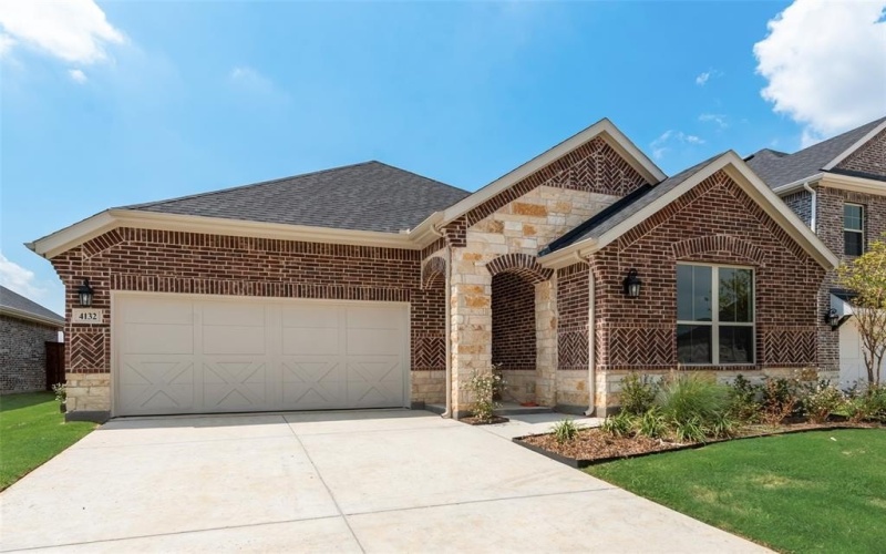 4132 Blackbird Avenue, Little Elm, TX 75068, 3 Bedrooms Bedrooms, ,2 BathroomsBathrooms,Residential,For Sale,4132 Blackbird Avenue,0,21019216