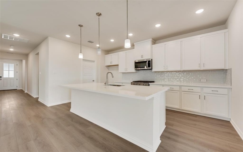 4132 Blackbird Avenue, Little Elm, TX 75068, 3 Bedrooms Bedrooms, ,2 BathroomsBathrooms,Residential,For Sale,4132 Blackbird Avenue,0,21019216