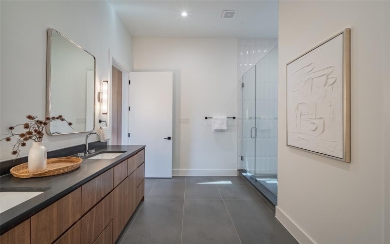 7319 Casa Loma Avenue, Dallas, TX 75214, 4 Bedrooms Bedrooms, ,5 BathroomsBathrooms,Residential,For Sale,7319 Casa Loma Avenue,21019306