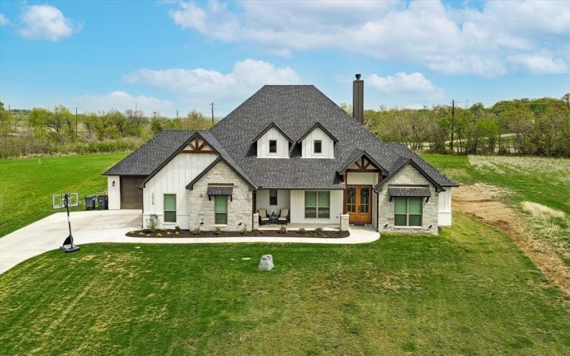 2028 Carrie Court, Weatherford, TX 76088, 4 Bedrooms Bedrooms, ,3 BathroomsBathrooms,Residential,For Sale,2028 Carrie Court,21019314