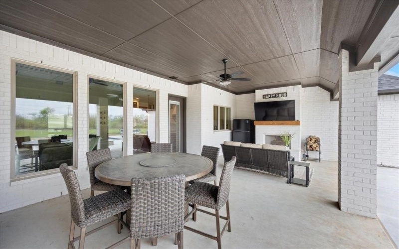 2028 Carrie Court, Weatherford, TX 76088, 4 Bedrooms Bedrooms, ,3 BathroomsBathrooms,Residential,For Sale,2028 Carrie Court,21019314