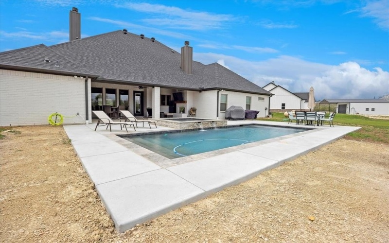 2028 Carrie Court, Weatherford, TX 76088, 4 Bedrooms Bedrooms, ,3 BathroomsBathrooms,Residential,For Sale,2028 Carrie Court,21019314