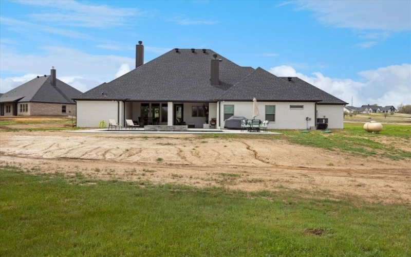 2028 Carrie Court, Weatherford, TX 76088, 4 Bedrooms Bedrooms, ,3 BathroomsBathrooms,Residential,For Sale,2028 Carrie Court,21019314