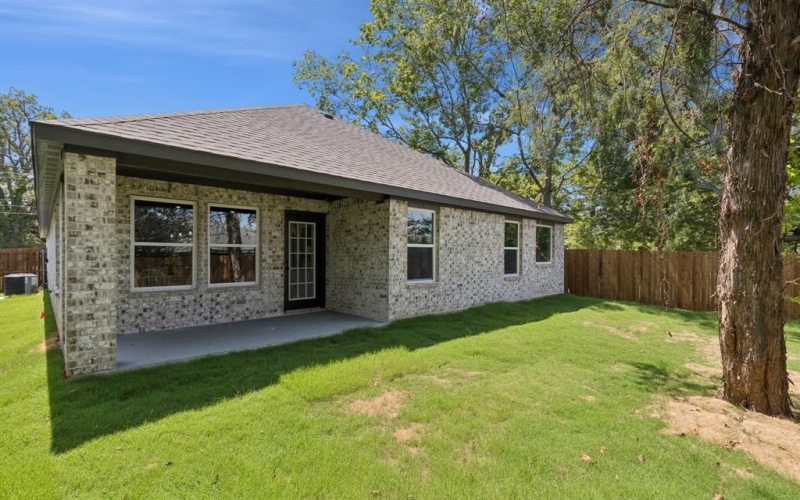 512 Frazier Street, Terrell, TX 75160, 3 Bedrooms Bedrooms, ,2 BathroomsBathrooms,Residential,For Sale,512 Frazier Street,0,21019350
