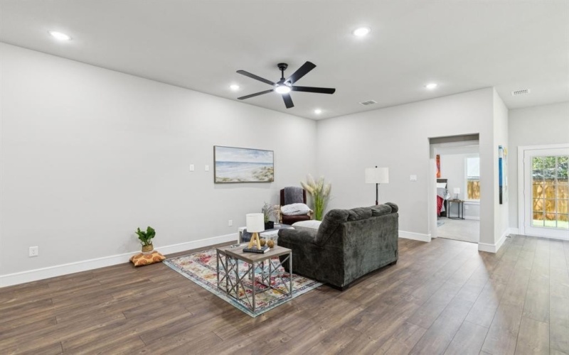512 Frazier Street, Terrell, TX 75160, 3 Bedrooms Bedrooms, ,2 BathroomsBathrooms,Residential,For Sale,512 Frazier Street,0,21019350
