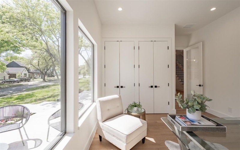 7115 Casa Loma Avenue, Dallas, TX 75214, 5 Habitaciones Habitaciones , ,5 BañosBaños,Residential,En Venta,7115 Casa Loma Avenue,0,21019368