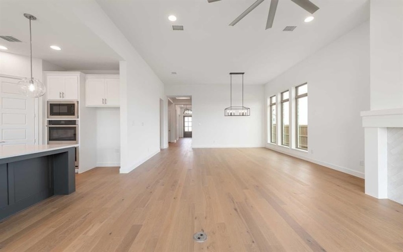 240 Rosemallow Lane, Waxahachie, TX 75165, 4 Bedrooms Bedrooms, ,3 BathroomsBathrooms,Residential,For Sale,240 Rosemallow Lane,0,21019377