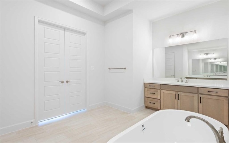 281 Rosemallow Lane, Waxahachie, TX 75165, 4 Bedrooms Bedrooms, ,3 BathroomsBathrooms,Residential,For Sale,281 Rosemallow Lane,0,21019421