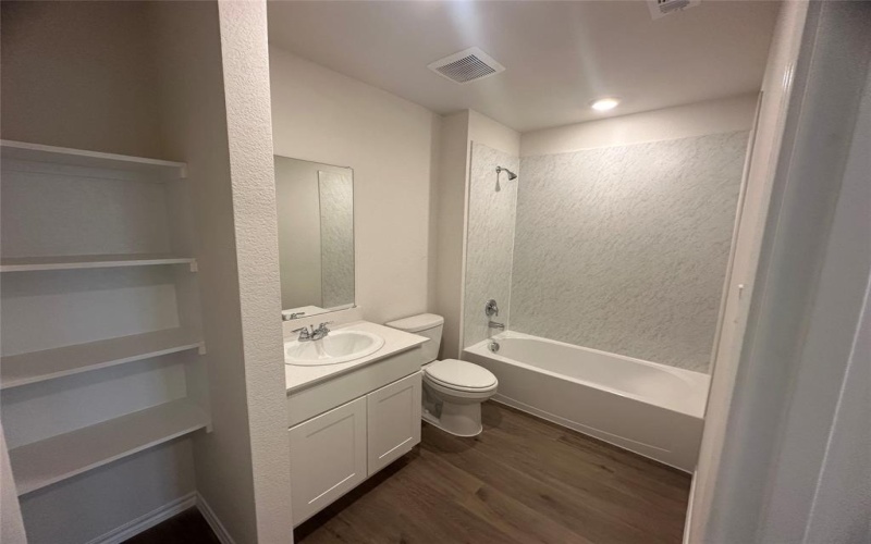 1214 Barkridge Drive, Crandall, TX 75114, 3 Bedrooms Bedrooms, ,2 BathroomsBathrooms,Residential,For Sale,1214 Barkridge Drive,0,21019542
