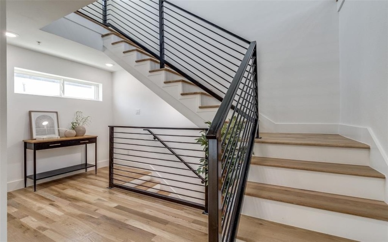 4701 San Jacinto Street #103, Dallas, TX 75204, 2 Bedrooms Bedrooms, ,2 BathroomsBathrooms,Residential,For Sale,4701 San Jacinto Street,0,21019577