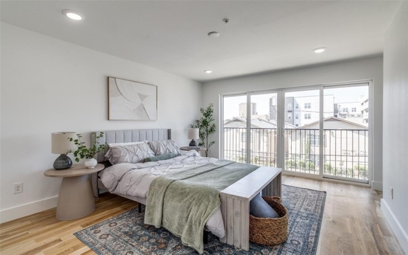 4701 San Jacinto Street #103, Dallas, TX 75204, 2 Bedrooms Bedrooms, ,2 BathroomsBathrooms,Residential,For Sale,4701 San Jacinto Street,0,21019577