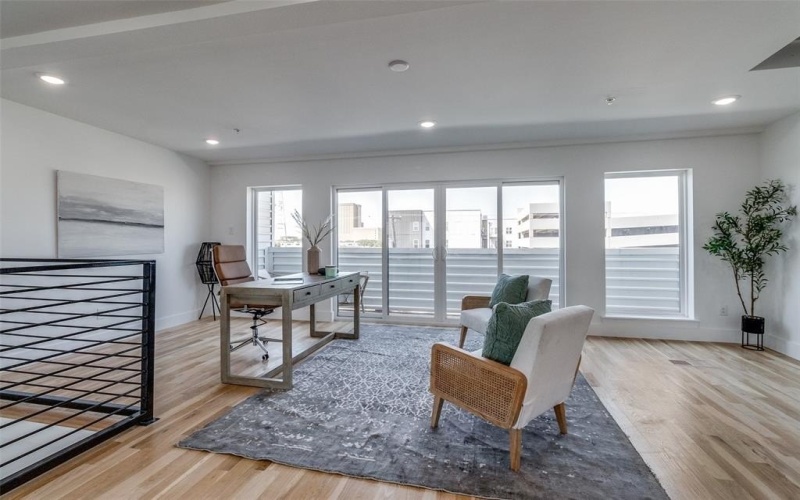 4701 San Jacinto Street #103, Dallas, TX 75204, 2 Bedrooms Bedrooms, ,2 BathroomsBathrooms,Residential,For Sale,4701 San Jacinto Street,0,21019577
